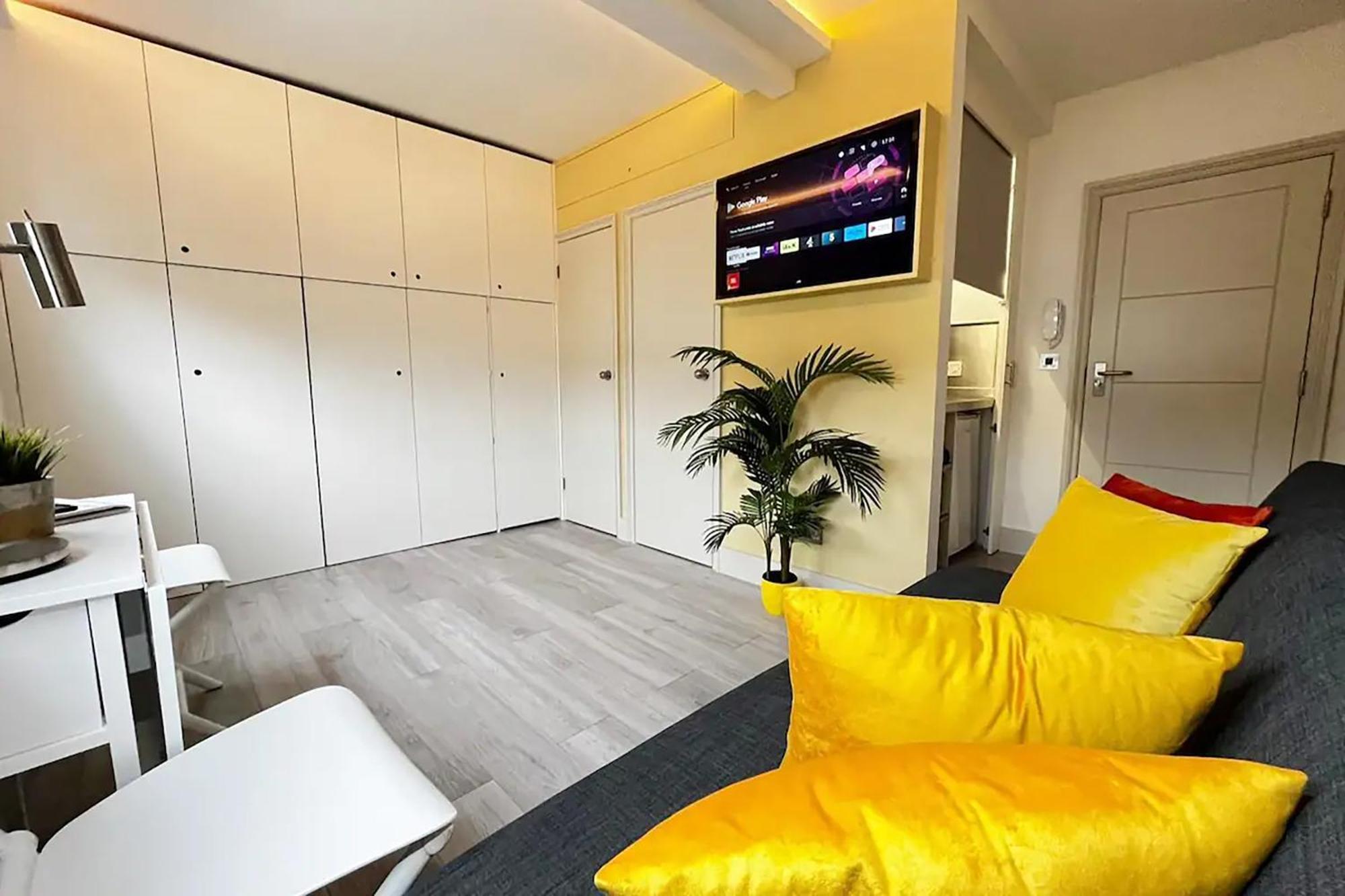 Apt 10 Beachside Beauty Lux Studio Steps From Beach Brighton Exterior photo